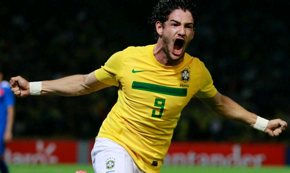  帕尔默世界波技惊四座，切尔西中场核心率队擒森林